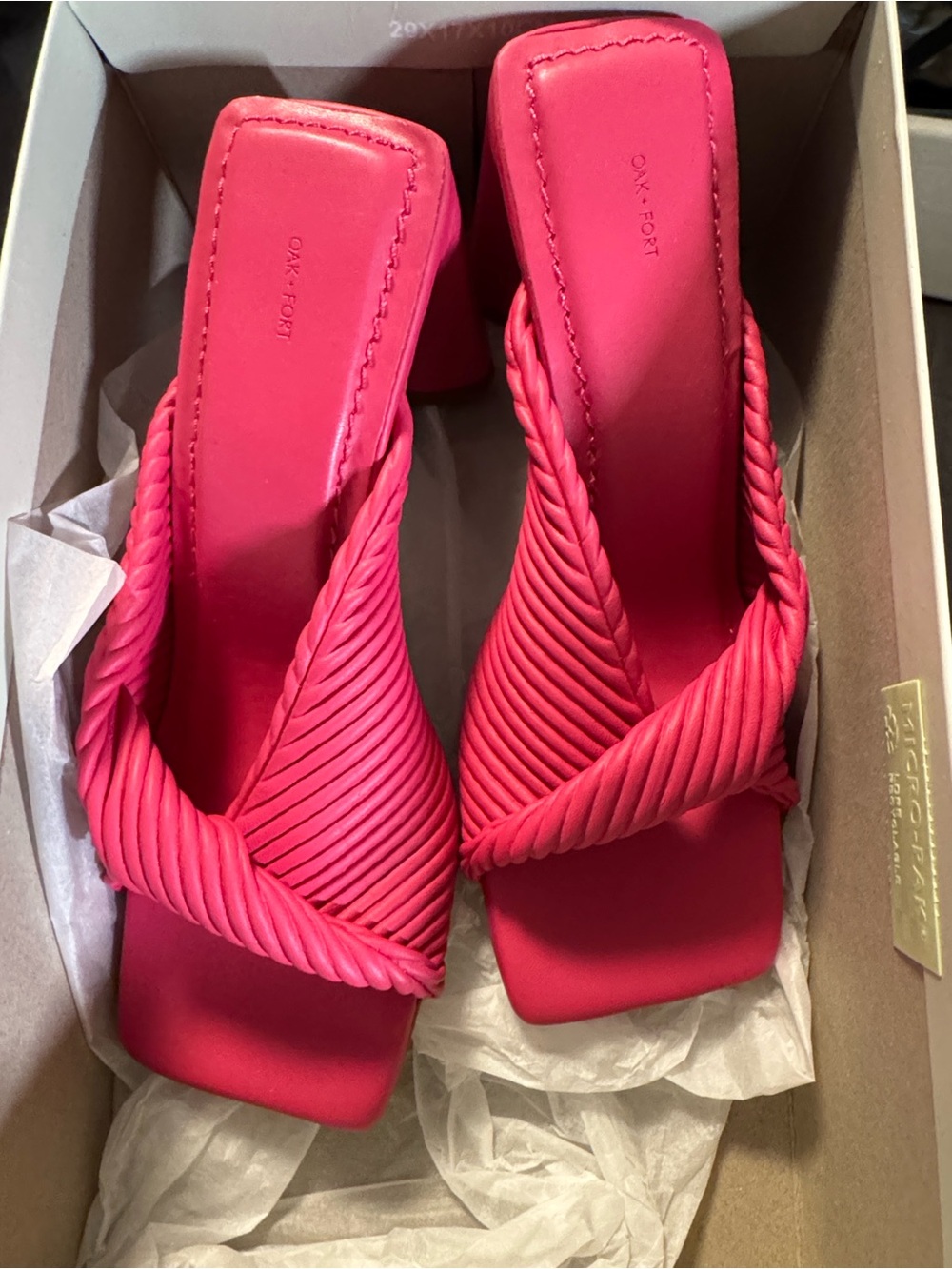 OAK + FORT Hot Pink Twisted-Strap Square-Toe Heels